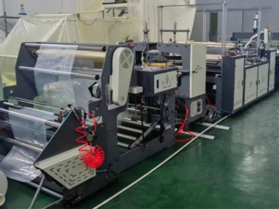 選擇制袋機(jī)的磁粉離合器時(shí)，需要考慮以下幾個(gè)方面：