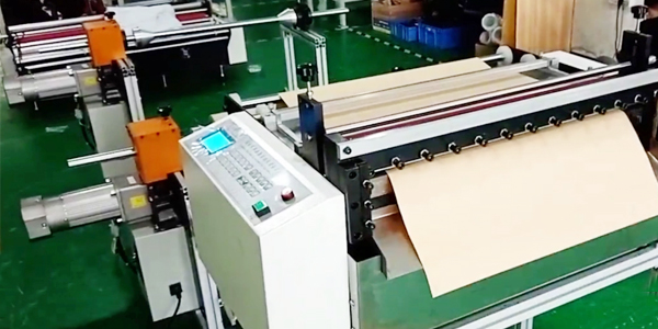 自動(dòng)切紙機(jī)收卷需不需要裝糾偏機(jī)？看完你就知道。