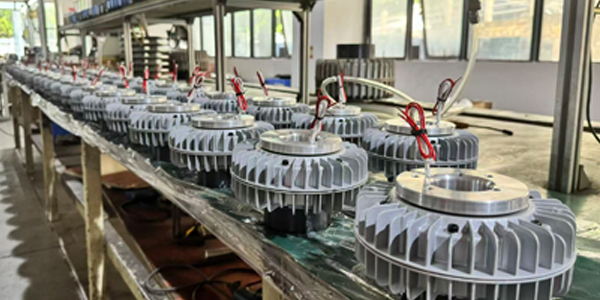 臺(tái)靈機(jī)電磁粉剎車器作用竟然這么強(qiáng)大！