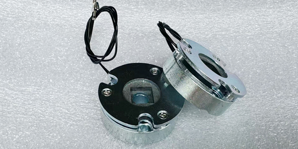 異步電機(jī)制動(dòng)器與傳統(tǒng)制動(dòng)器有何區(qū)別？